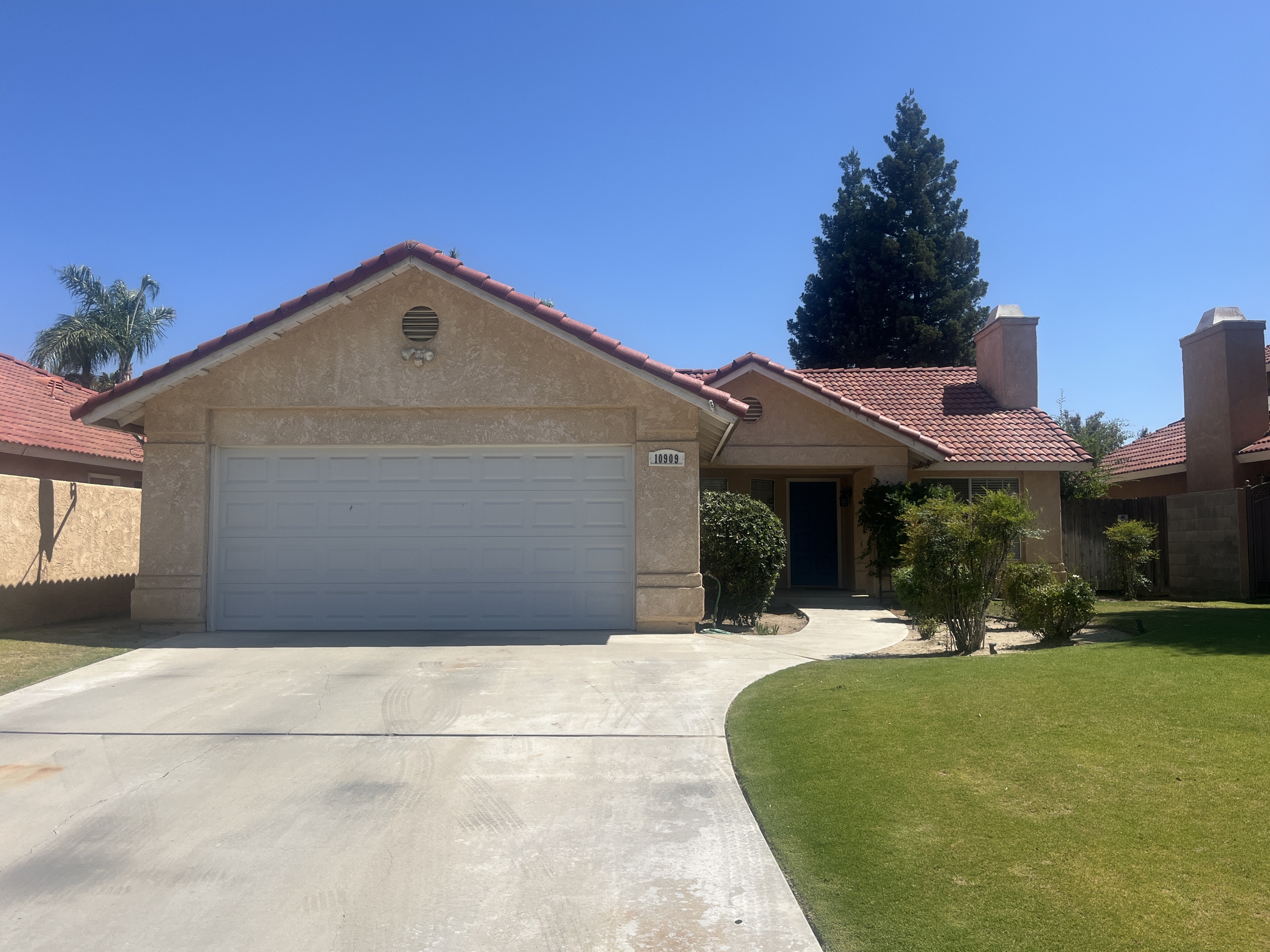 10909 Riconada Place
